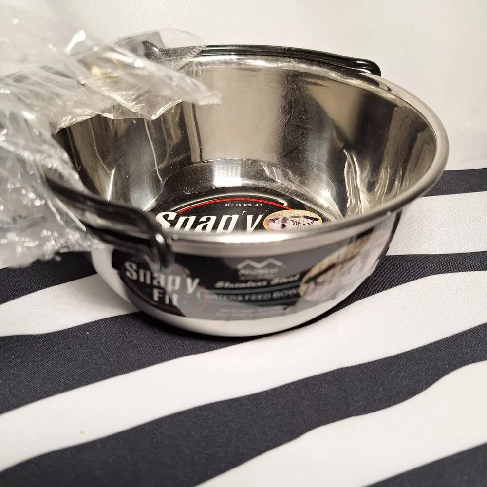 NWT Midwest Snap'y Fit Stainless Steel Water & Feed Bowl - 1 quart (4 cups)